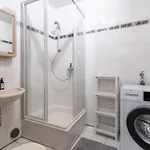 Apartament Helle Gelegene Im Schoenen Gau-algesheim, Monteure Willkommen, Parkplatz Vor Der Tuer *