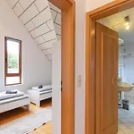 Apartament Helle Gelegene Im Schoenen Gau-algesheim, Monteure Willkommen, Parkplatz Vor Der Tuer Gau-Algesheim
