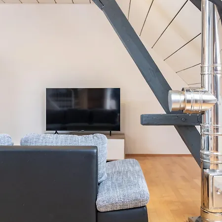 Helle Gelegene Im Schoenen Gau-algesheim, Monteure Willkommen, Parkplatz Vor Der Tuer Appartamento Gau-Algesheim