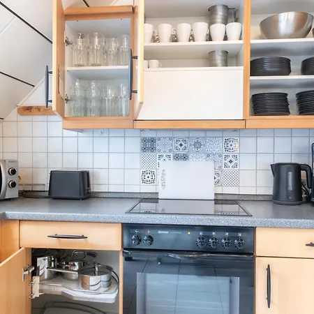 Helle Gelegene Im Schoenen Gau-algesheim, Monteure Willkommen, Parkplatz Vor Der Tuer Apartamento *