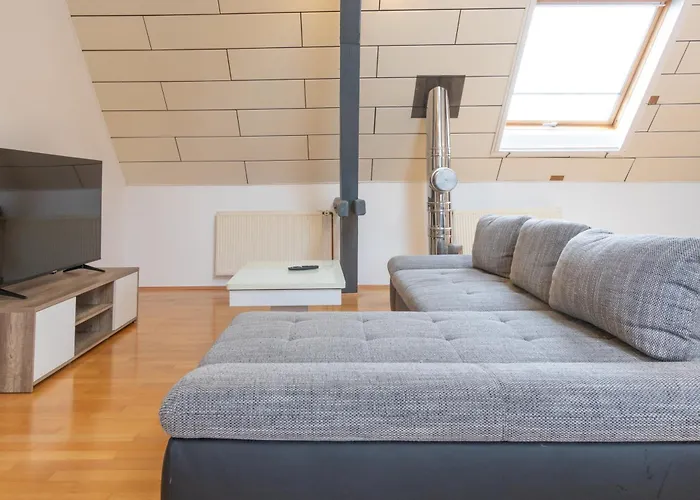 Helle Gelegene Im Schoenen Gau-algesheim, Monteure Willkommen, Parkplatz Vor Der Tuer Appartamento