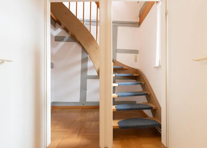 Appartamento Helle Gelegene Im Schoenen Gau-algesheim, Monteure Willkommen, Parkplatz Vor Der Tuer