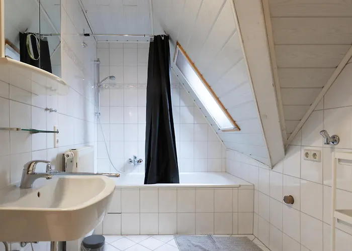 Appartamento Helle Gelegene Im Schoenen Gau-algesheim, Monteure Willkommen, Parkplatz Vor Der Tuer *