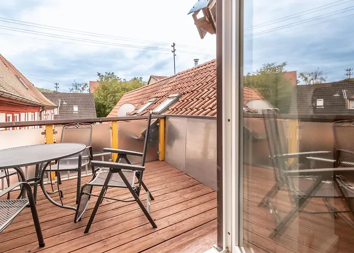 Helle Gelegene Im Schoenen Gau-algesheim, Monteure Willkommen, Parkplatz Vor Der Tuer *