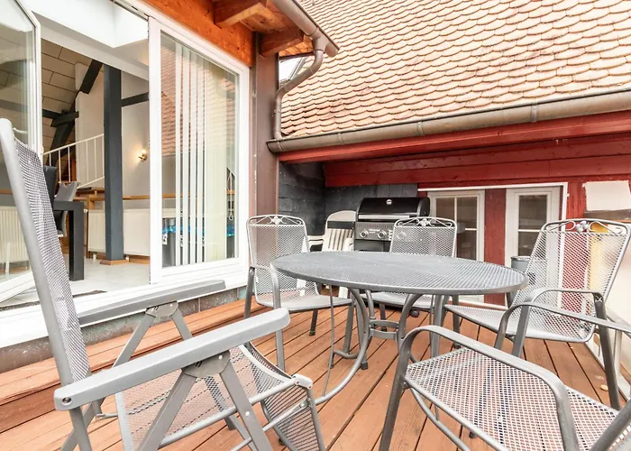 Helle Gelegene Im Schoenen Gau-algesheim, Monteure Willkommen, Parkplatz Vor Der Tuer